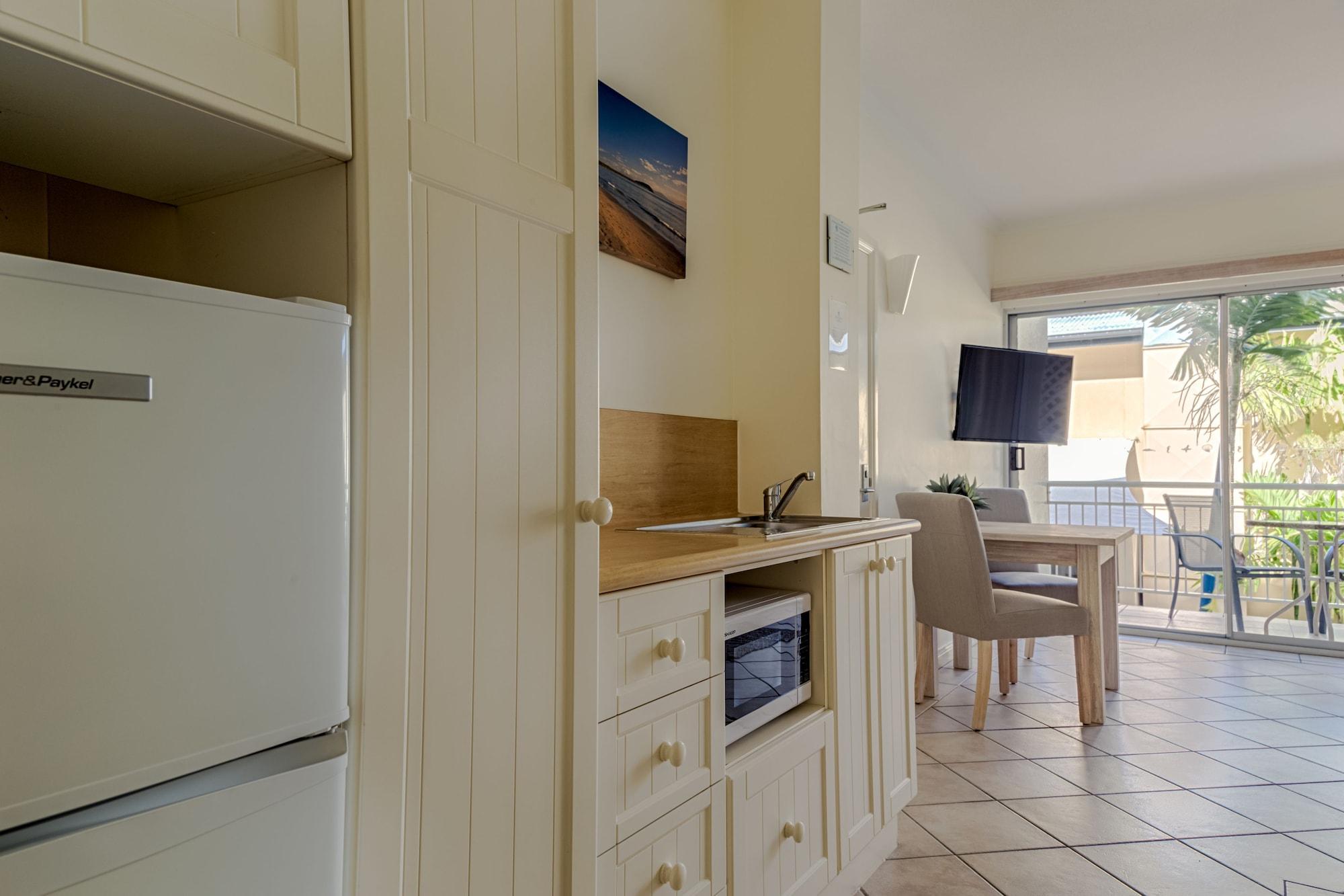 Macrossan House Boutique Holiday Apartments Port Douglas Exterior foto